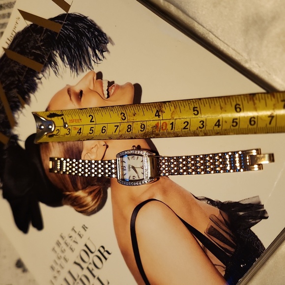 DMQ Rose Gold Women's Watch - Picture 7 of 12